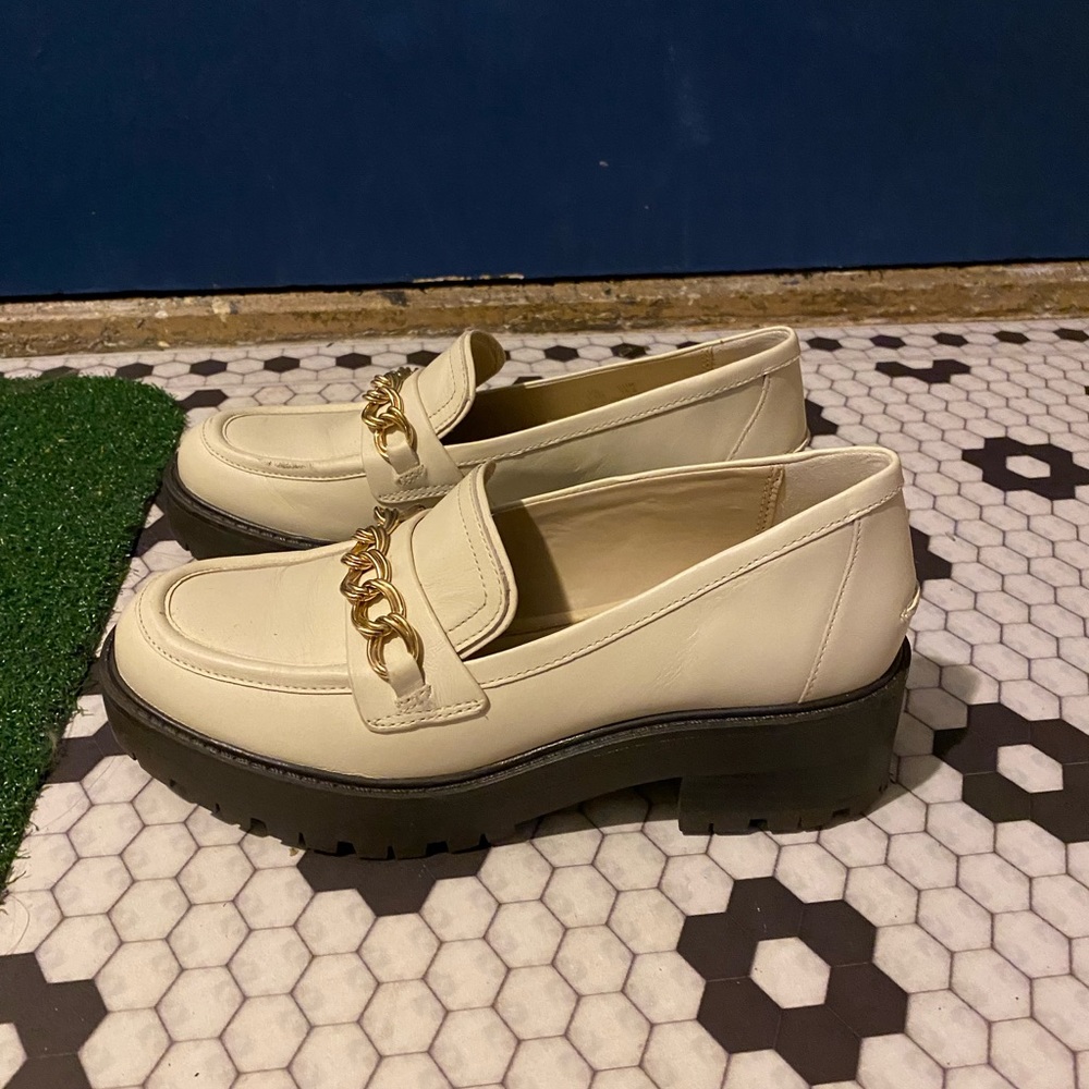 Sam Edelman Taelor Lug Sole Ivory Loafers 5.5 - Picture 4 of 9